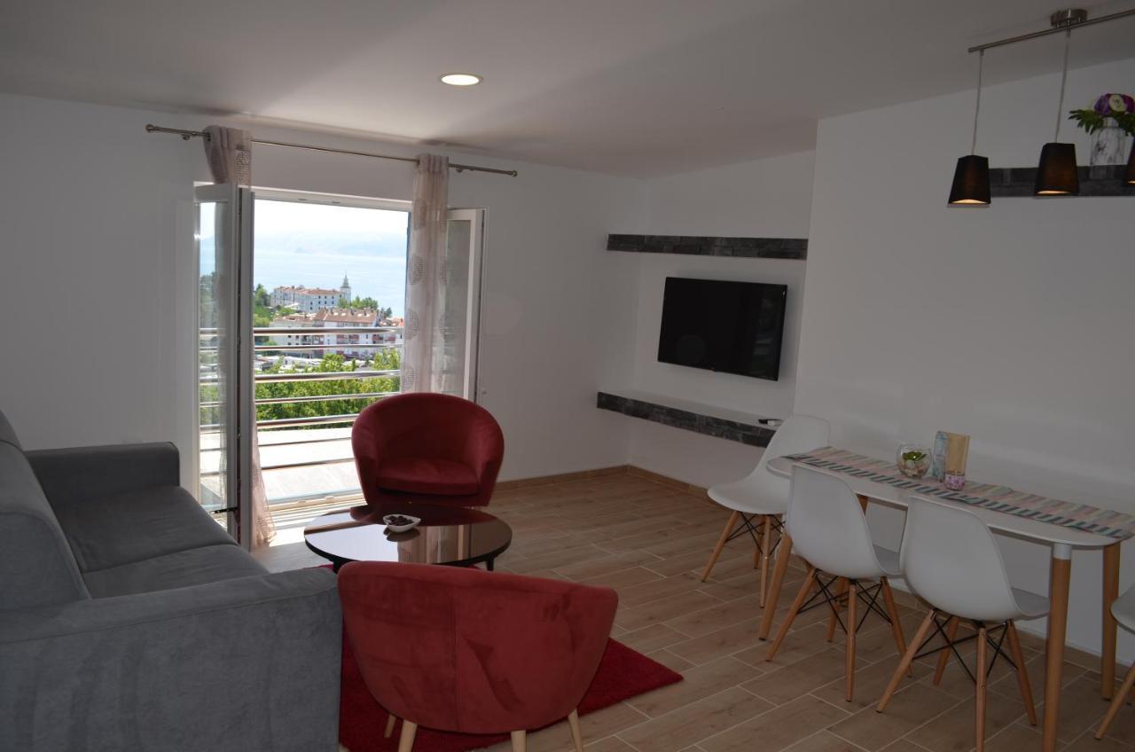 Apartments Korina Crikvenica Exterior foto